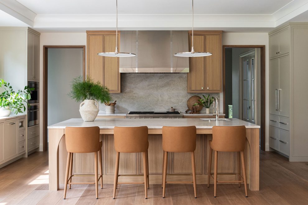 arlington-heights-elevated-custom-home-by-smart-builders